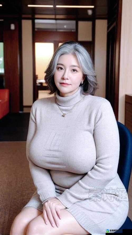 丰满奶大肉诱妇HD高潮背后：真实欲望与社会认知的碰撞