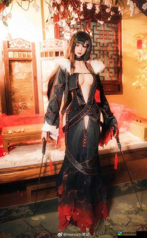 cos裸乳露双奶头福利背后：一场关于自由与审美的文化狂欢？